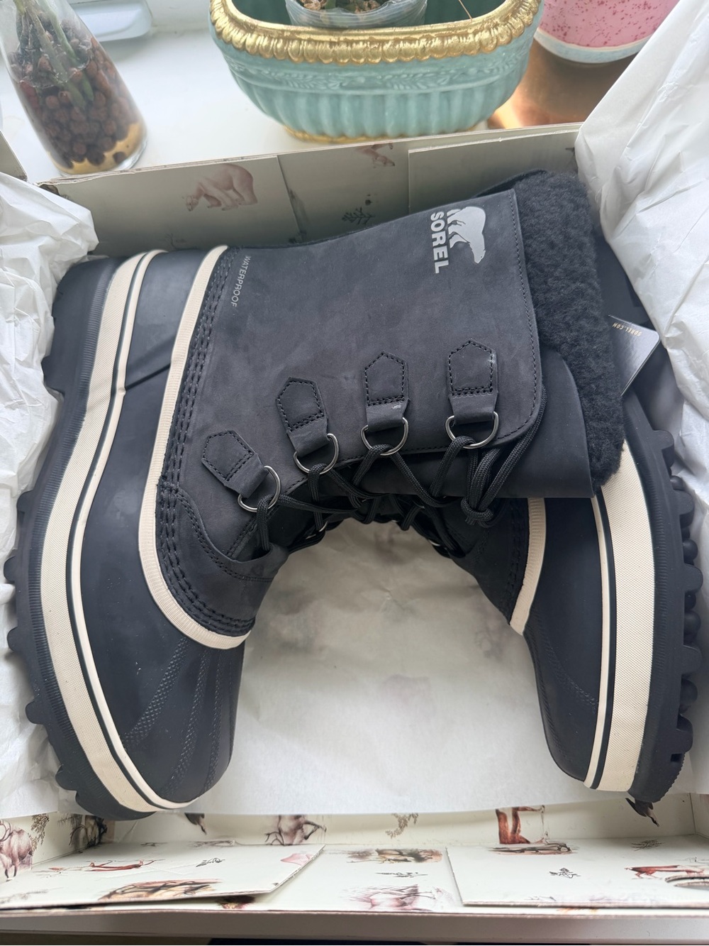 Sorel Caribou Waterproof Winter Boots Men’s size 10
